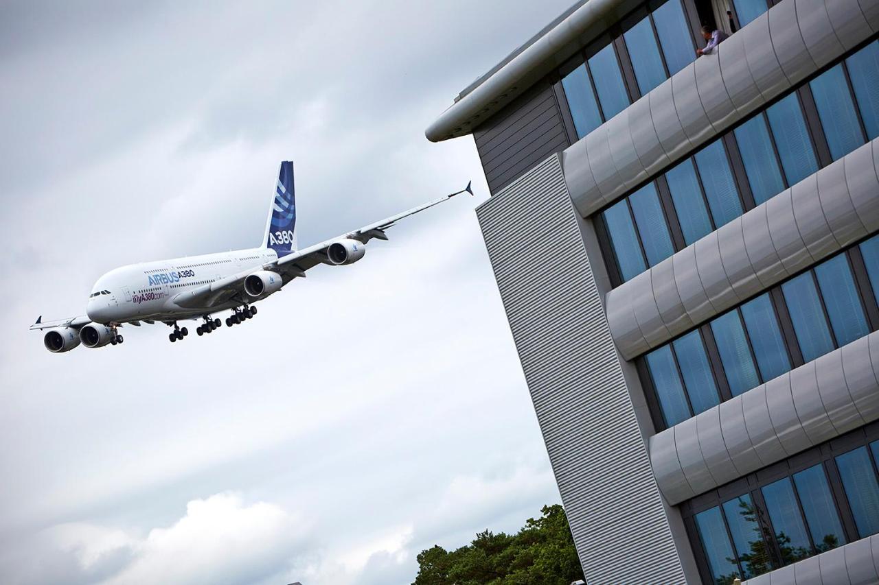 Hotel Aviator Hampshire Farnborough  Exterior foto